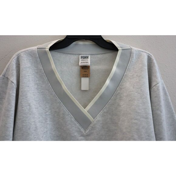 PINK Victoria's Secret Women's Sz XL Gray Heather Premium Fleece V-Neck Pullover - Picture 3 of 10